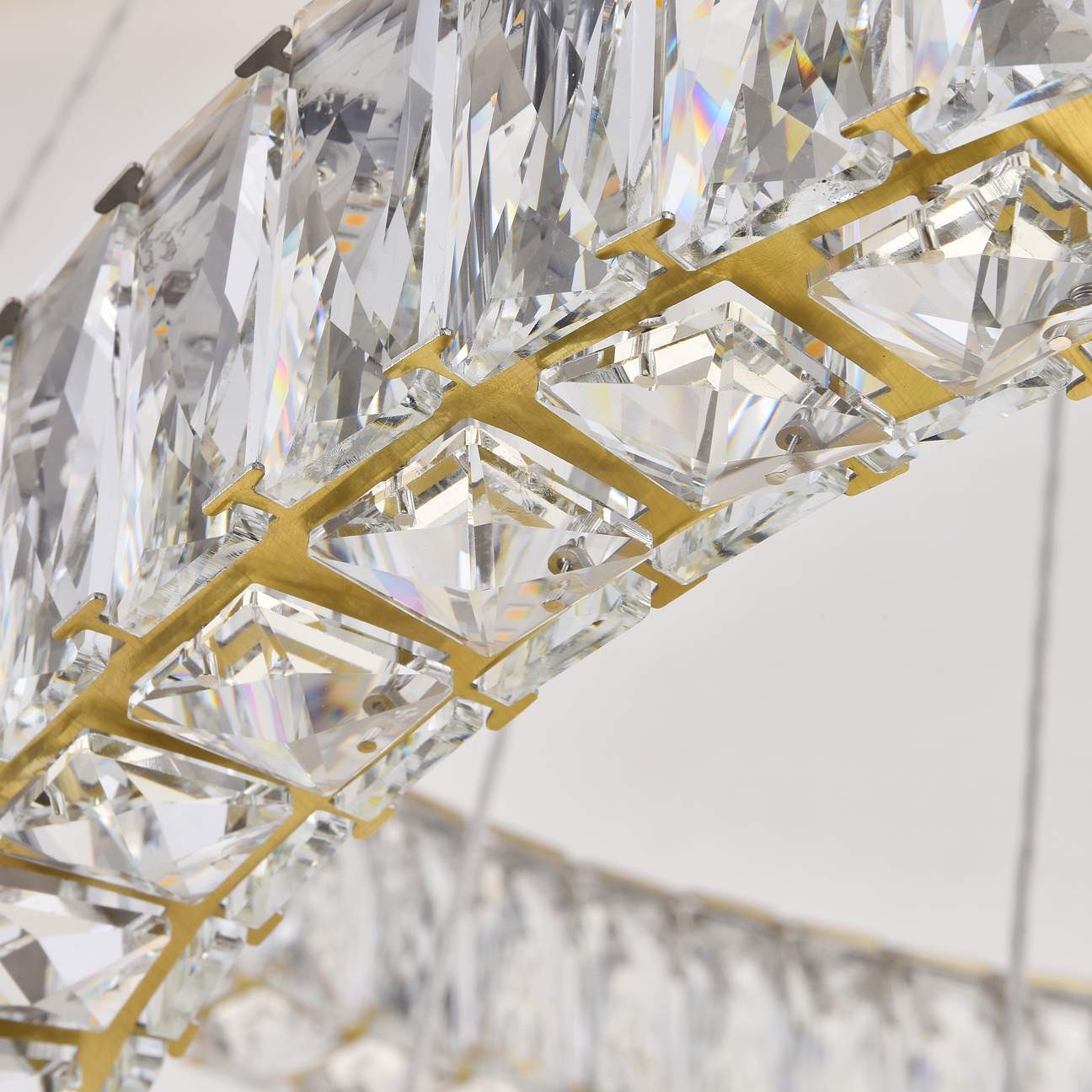 Gold 7-ring crystal LED chandelier