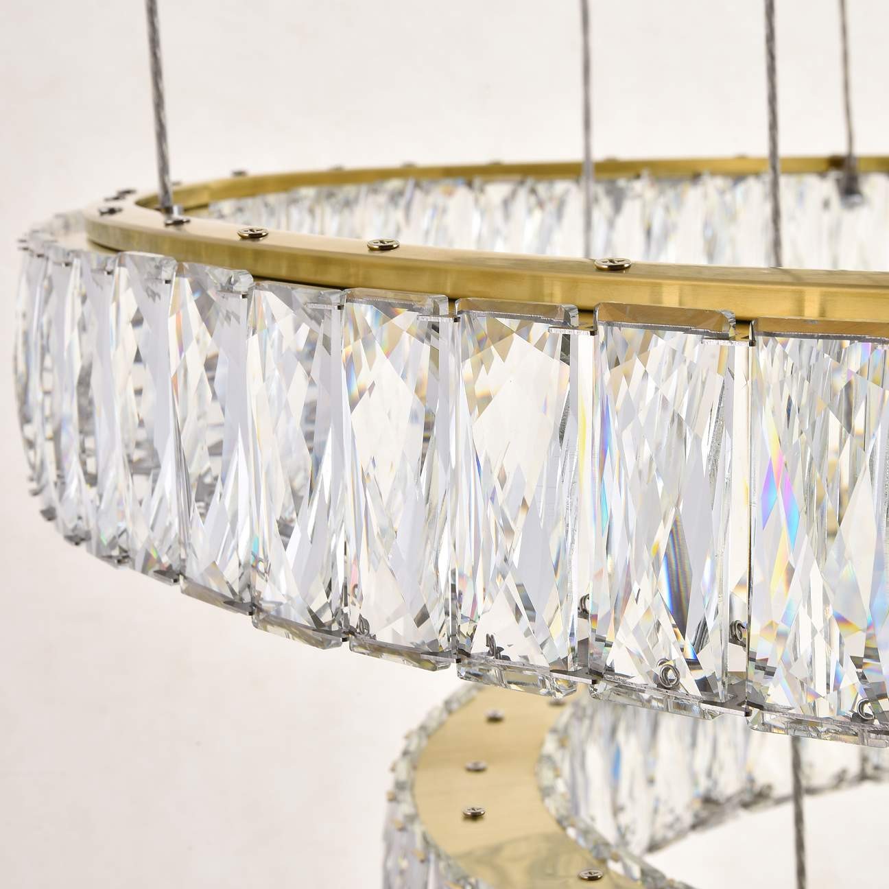 Gold 7-ring crystal LED chandelier