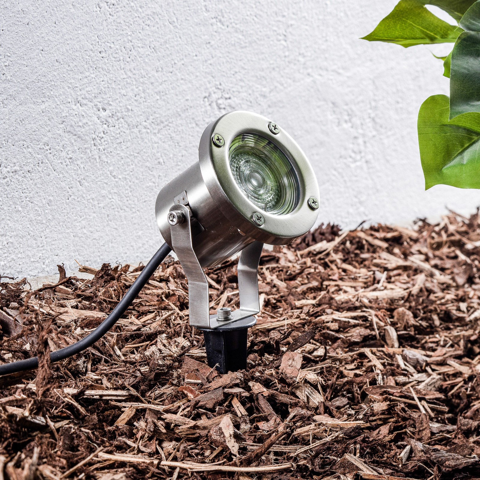 YD173-Outdoor spotlight made of stainless steel with optional ground spike