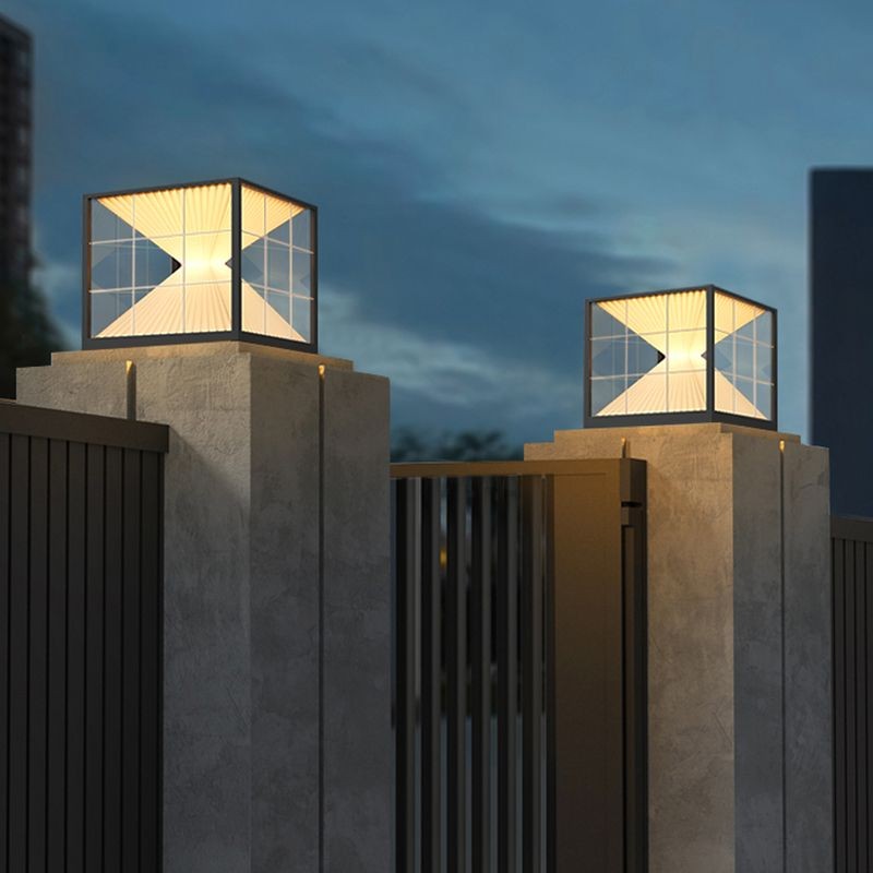 YD93-Square Shape Metal Solar Pillar Lamp Modern Style