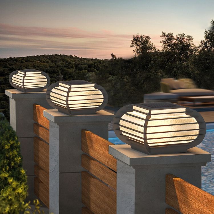 YD113-solar energy Metal Round Shape Outdoor Light Modern Style 