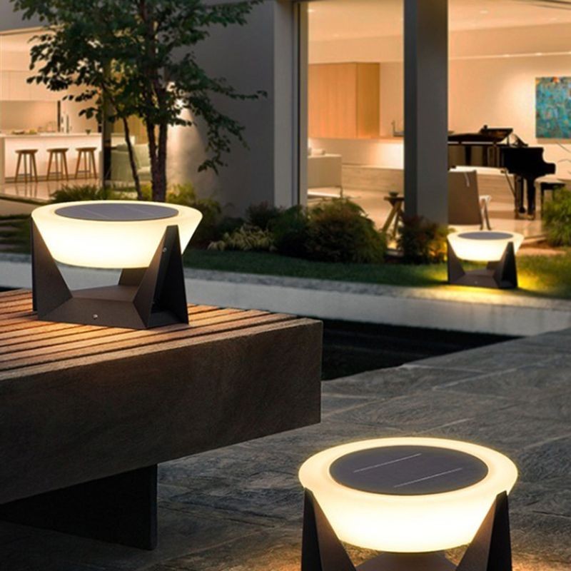 YD76-Circle Contemporary Waterproof Pillar Light in Black